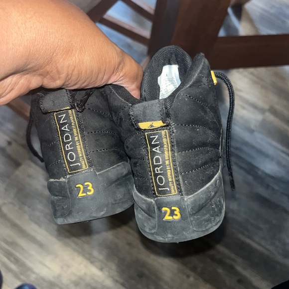 Black Jordan’s - Picture 2 of 3